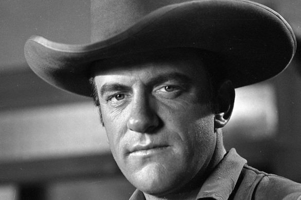Photo of ‘Gunsmoke’: James Arness Spoke Out About Being ‘Typcast’ in 1978 Interview