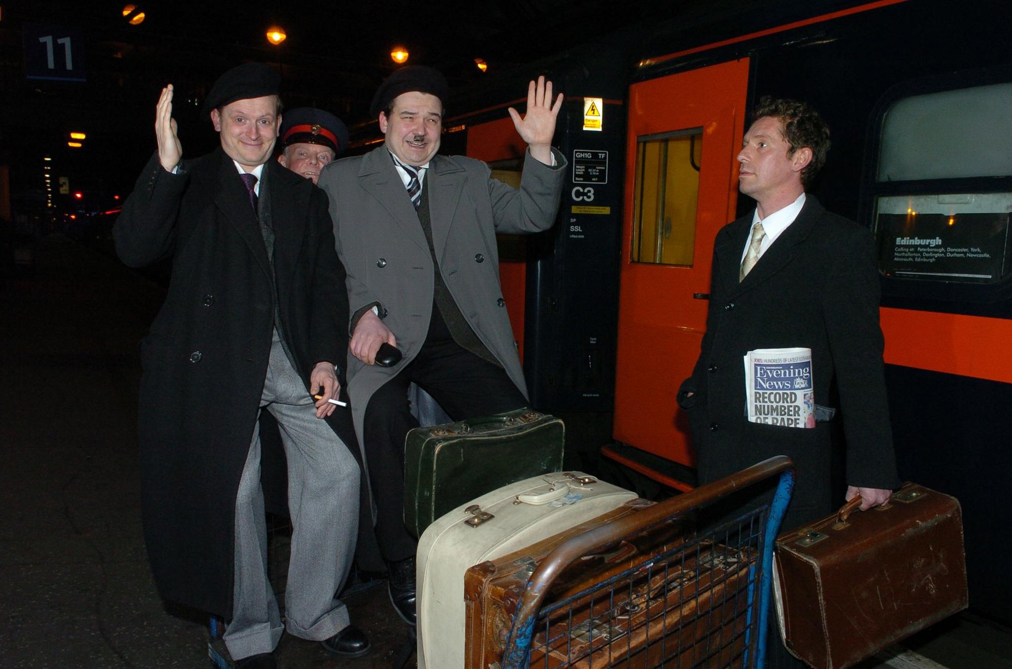 Photo of Original Edinburgh cast of Laurel and Hardy reunited for Lyceum’s first season since 2019