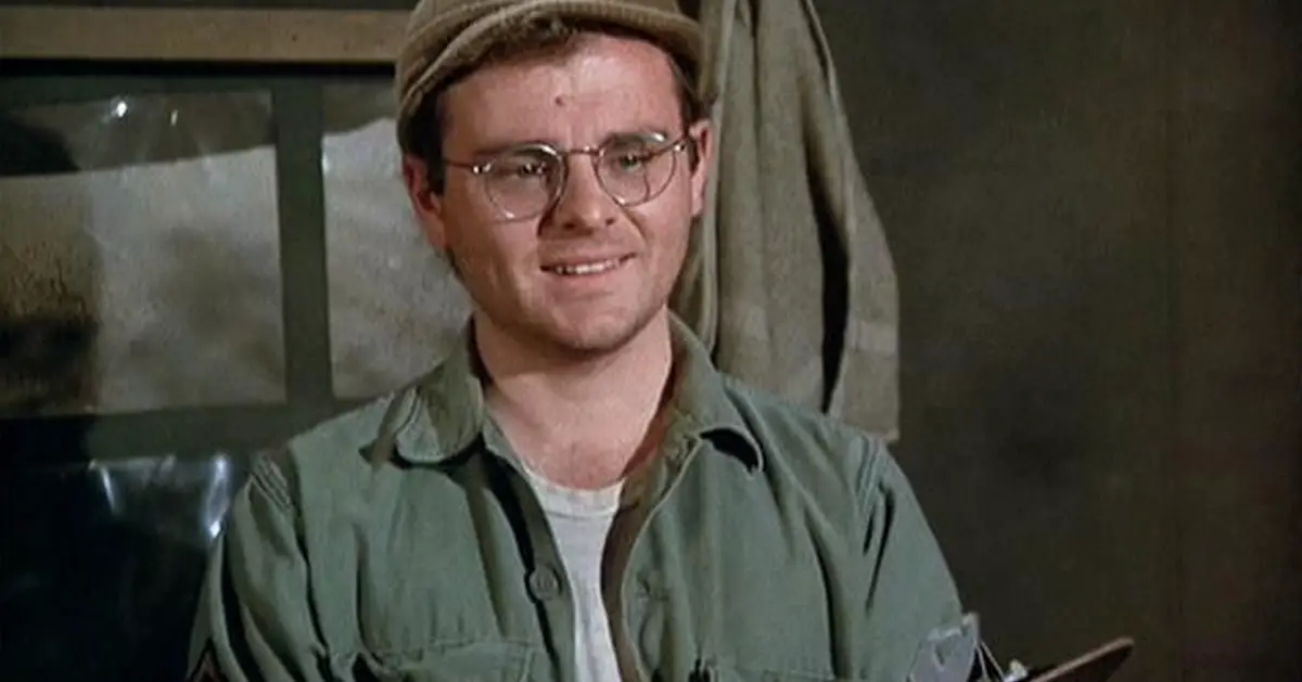 Photo of There was nothing Gary Burghoff couldn’t do — you could say he embodied Radar’s small hopeful smile