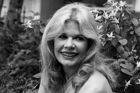 Photo of ‘M*A*S*H’ Star Loretta Swit Once Described Impact of Show’s Legacy