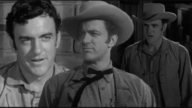 Photo of James Arness explains why he originally passed on the role of Marshal Matt Dillon
