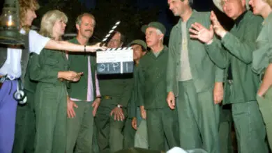 Photo of ‘M*A*S*H’ Creator Larry Gelbart Wrote the Show’s Pilot in Two Days for $25,000