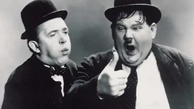 Photo of “We’ll tell the truth about this woman. We’ll come clean. Now you go in and tell ’em”. Laurel and Hardy in “Come Clean” (1931).