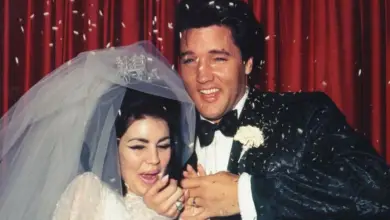 Photo of Elvis left ex-wife Priscilla and girlfriend Ginger exactly the same in his will