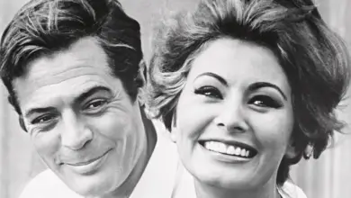 Photo of Sophia Loren and Marcello Mastroianni. Yesterday Today Tomorrow