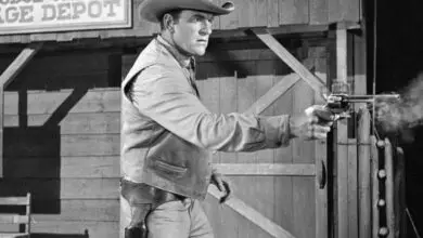 Photo of ‘Gunsmoke’: James Arness and the Cast Had to ‘Cut Down’ Violence Due to Network Demands