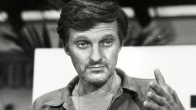 Photo of ‘M*A*S*H’: Was Alan Alda’s Hawkeye Based On a Real Person?